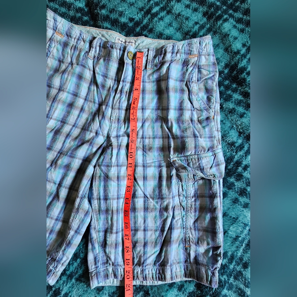 Tommy Bahama plaid blue cotton cargo shorts size 33 - Picture 6 of 12